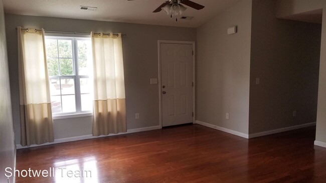 Building Photo - 3 br, 2 bath House - 6017 Friendship Ln