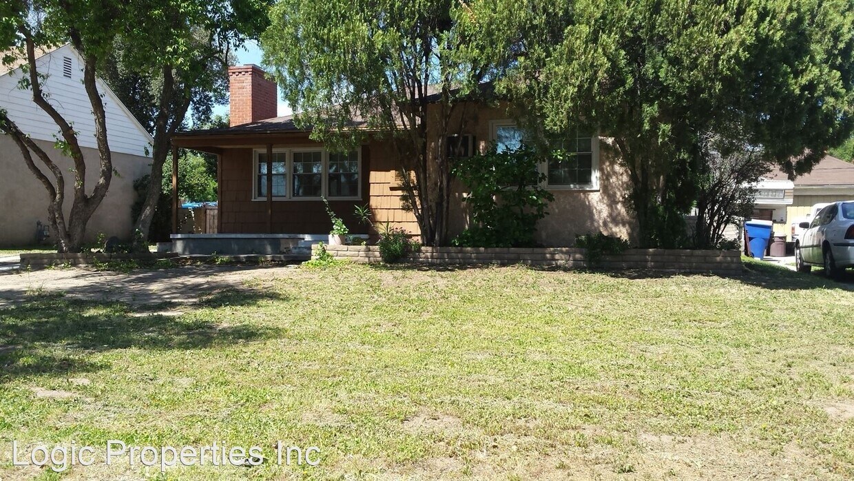 Foto principal - 3 br, 1 bath House - 1236 W. 24th Street