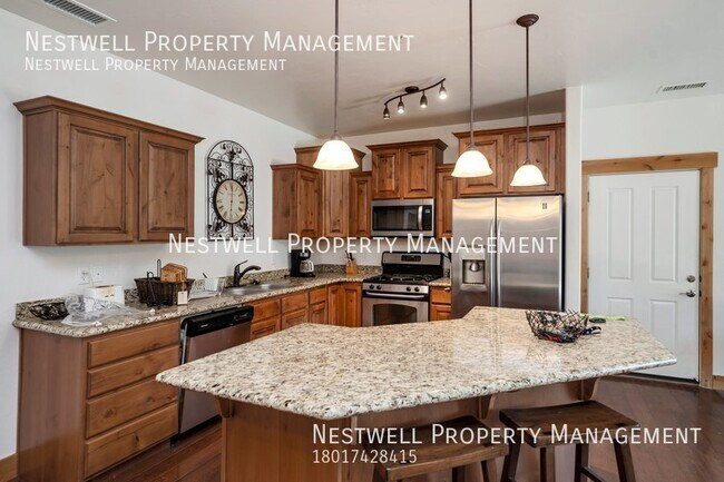 Building Photo - Spacious 3-bed Condo in Park City