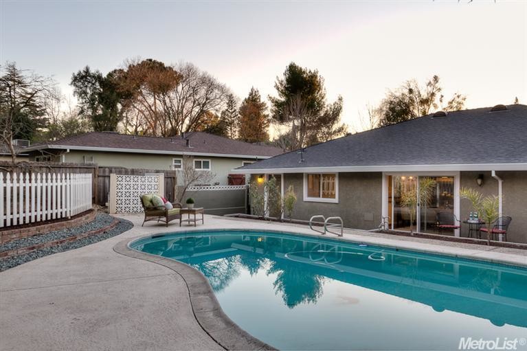 Foto principal - 4601 Hillview Way