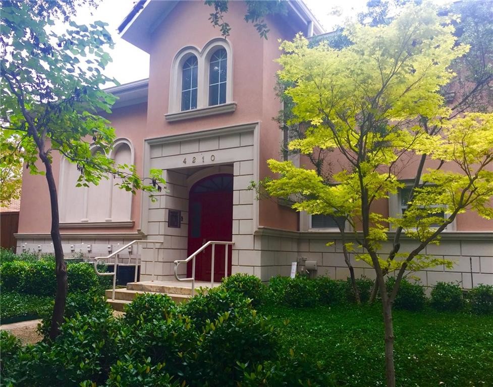 Primary Photo - 4210 Holland Ave