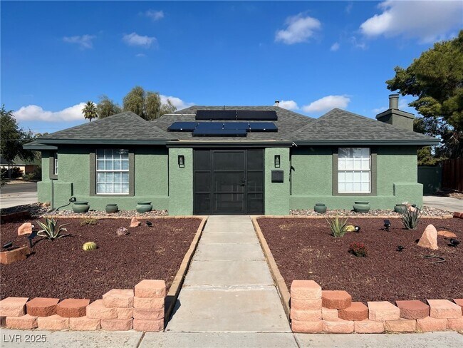 Foto del edificio - 1001 Griffith Ave