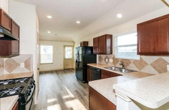 Building Photo - 821 Frontera Ct Building Photo - 821 Frontera Ct