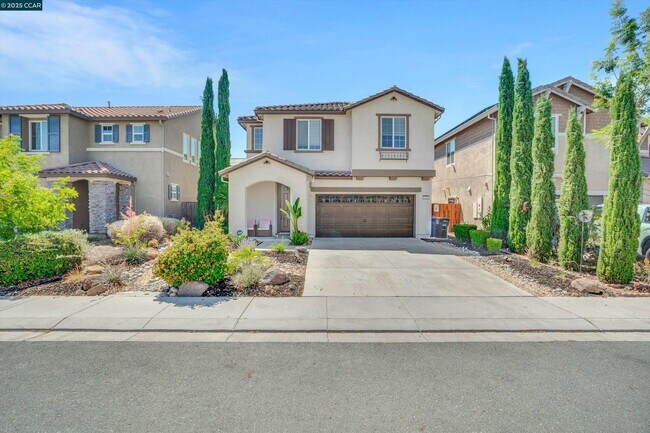 Foto del edificio - 351 Coolcrest Dr