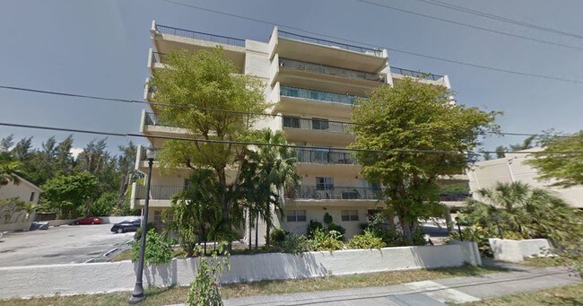 Foto del edificio - 16508 NE 26th Ave