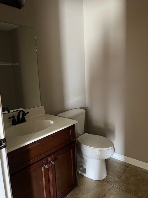 Foto del edificio - 109 W England Ave