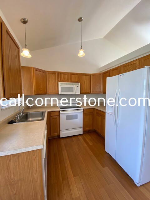 Building Photo - 7511 Barn Owl Dr