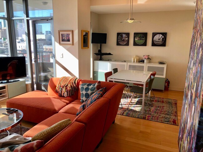 Foto del edificio - Downtown San Diego - fully furnished upsca...