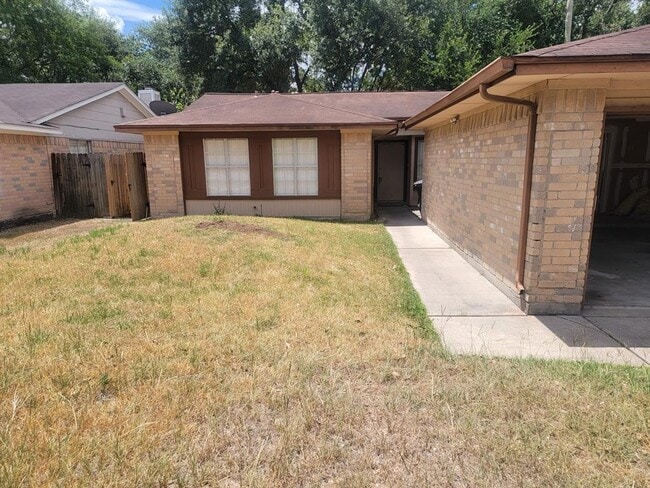 Building Photo - 21023 Western Valley Dr
