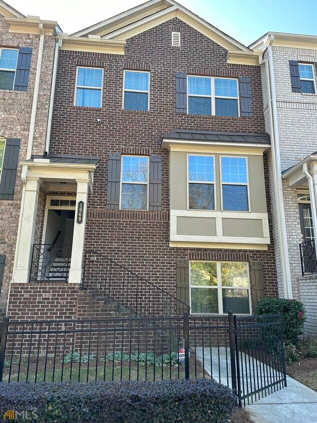 1960 Bainbridge Ln, Atlanta, GA 30345 Room for Rent in Atlanta, GA