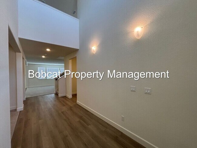 Foto del edificio - 1751 Boundary Peak St