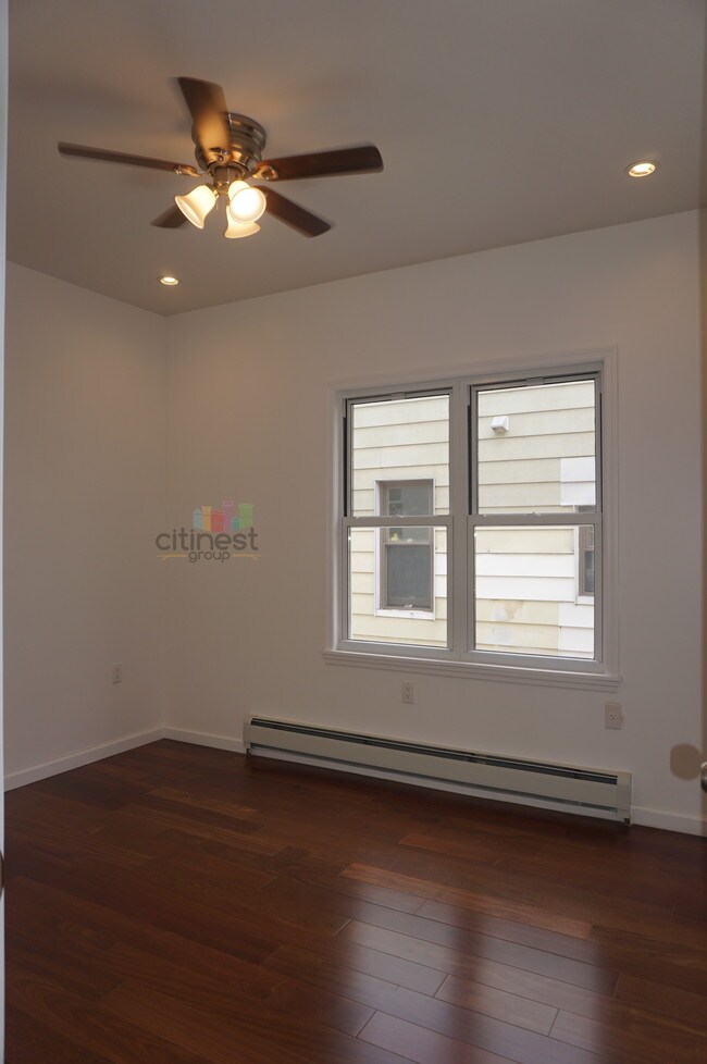 Building Photo - 1153 77th St