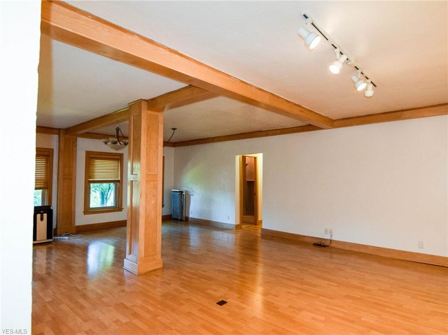 Building Photo - 2330 Euclid Heights Blvd