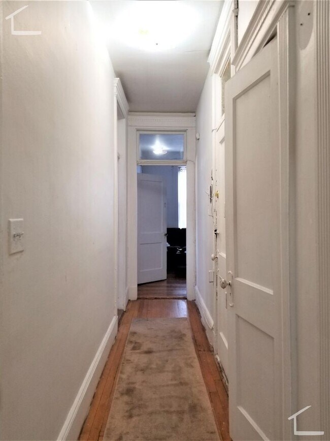 Foto del edificio - Awesome Student 2 Bedroom in Allston