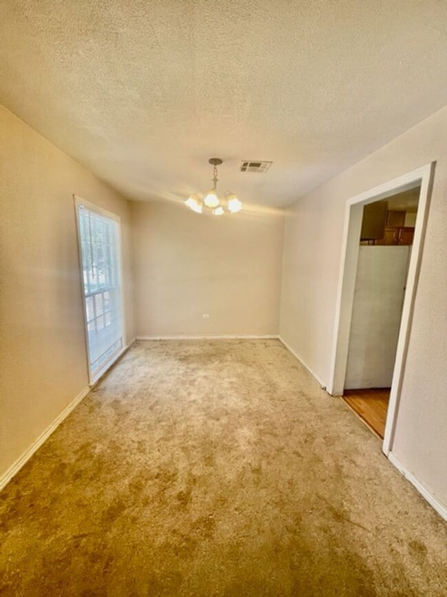 Building Photo - 3716 Parkwood St