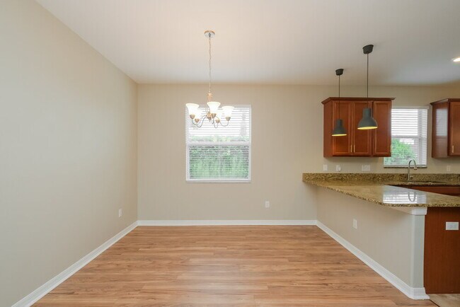 Building Photo - 2374 Dovesong Trace Dr