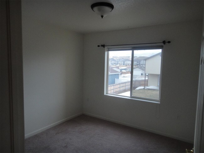 Foto del edificio - 2779 E 15th St