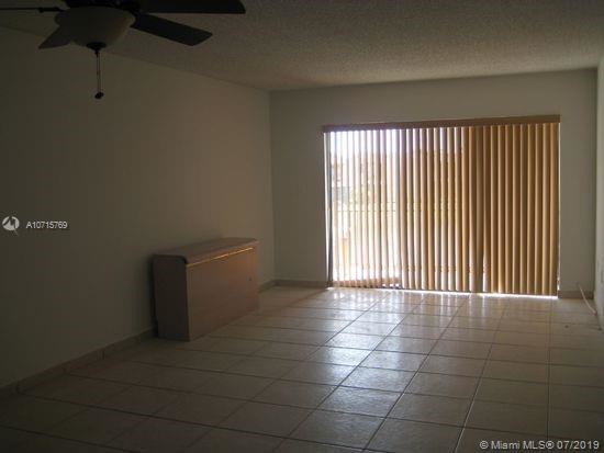 Primary Photo - 510 W Park Dr