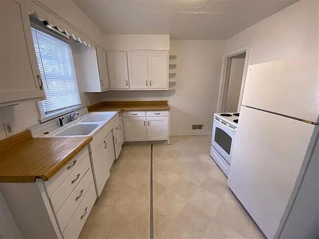 Foto del edificio - Grand Forks Sweet Homes