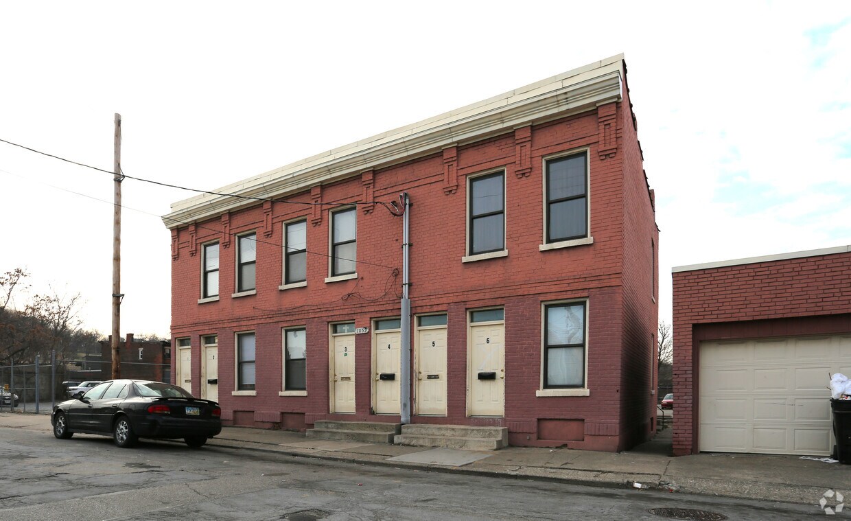 Foto del edificio - 1059 Bader St