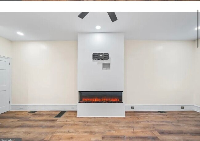 sala de estar - 1114 Snyder Ave