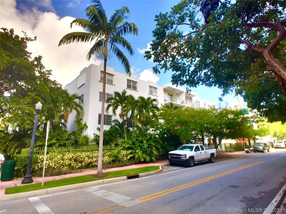 Primary Photo - 201 Jefferson Ave