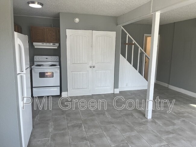 Foto del edificio - 4807 S 27th W Ave