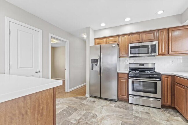 Building Photo - 3741 Lodge Ln