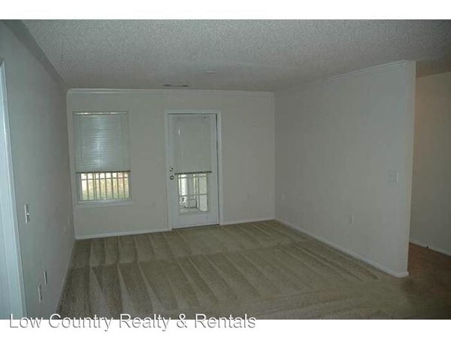 Building Photo - D115 Bluffton Parkway
