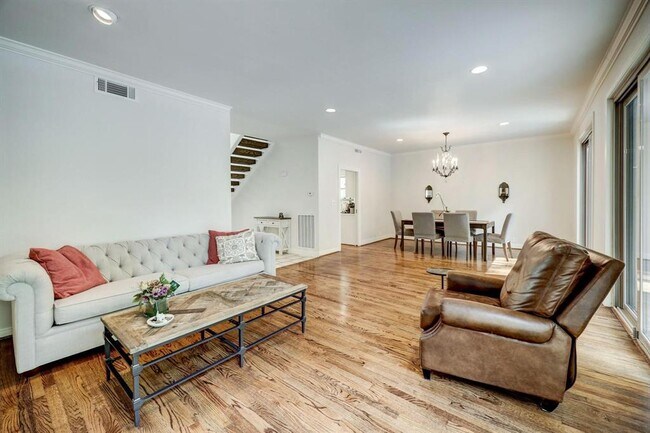 Foto del edificio - 201 Vanderpool Ln