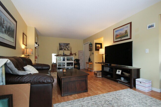 Foto del edificio - 6901 Penn Ave S