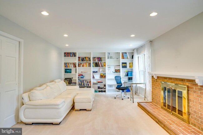 Foto del edificio - 2510 N Harrison St