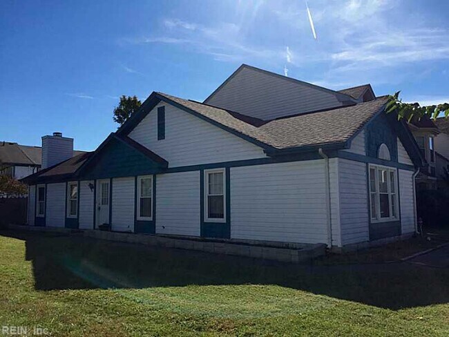 Foto del edificio - 4641 Stonebridge Lane