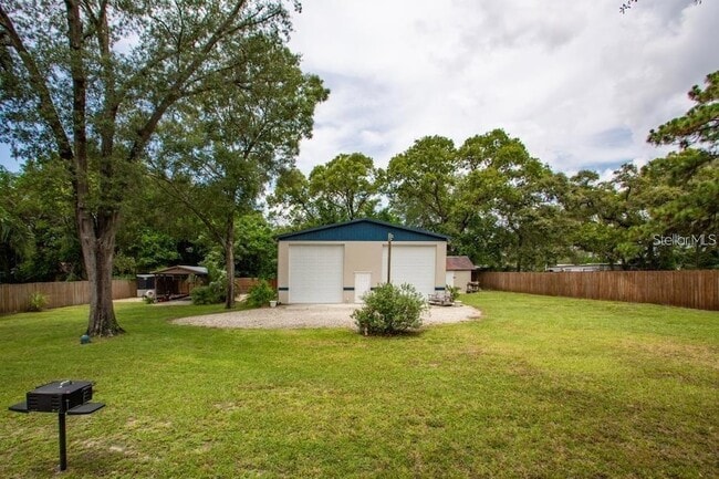 Building Photo - 12802 N 53rd St