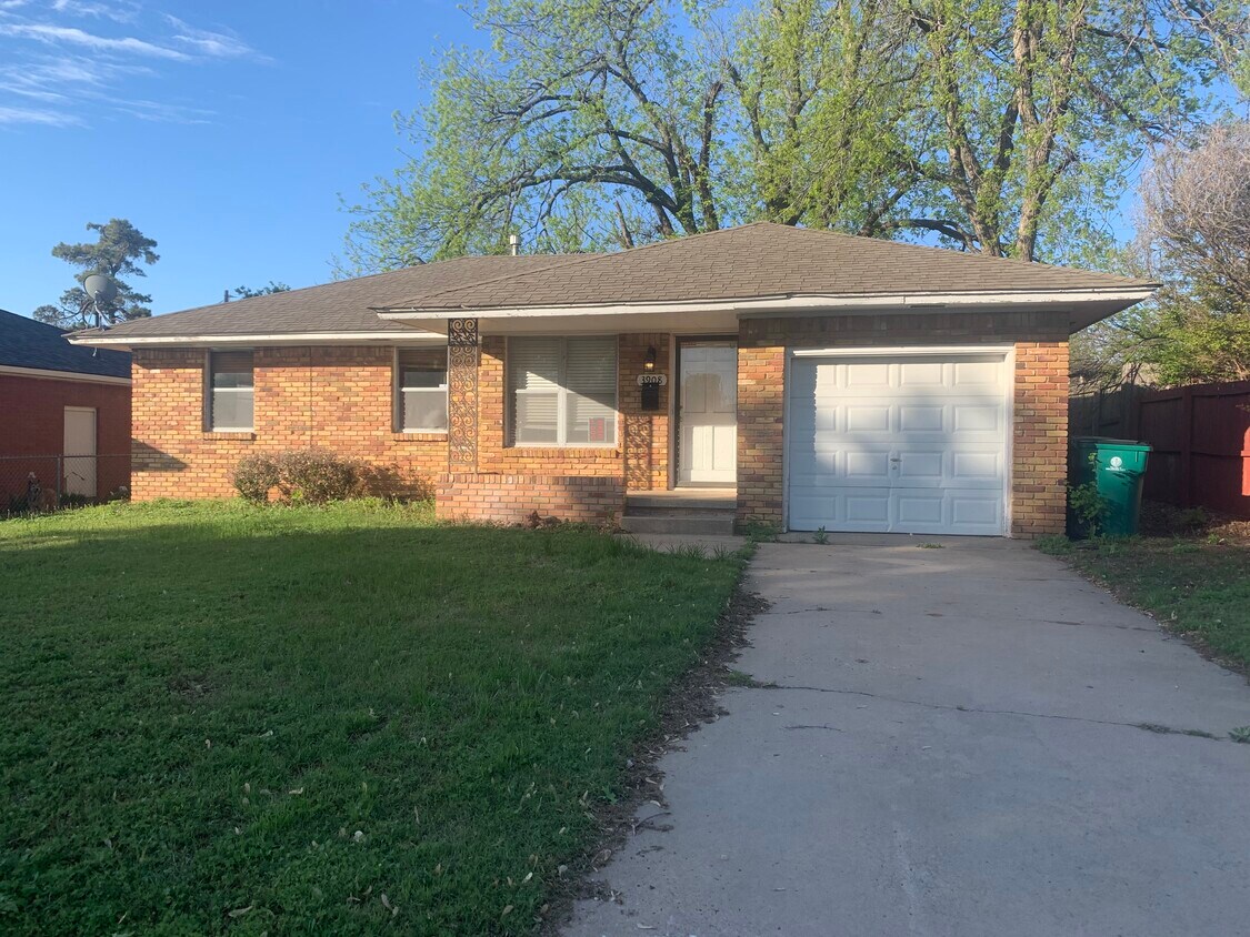 3908 NW 51st St, Oklahoma City, OK 73112 House Rental in Oklahoma