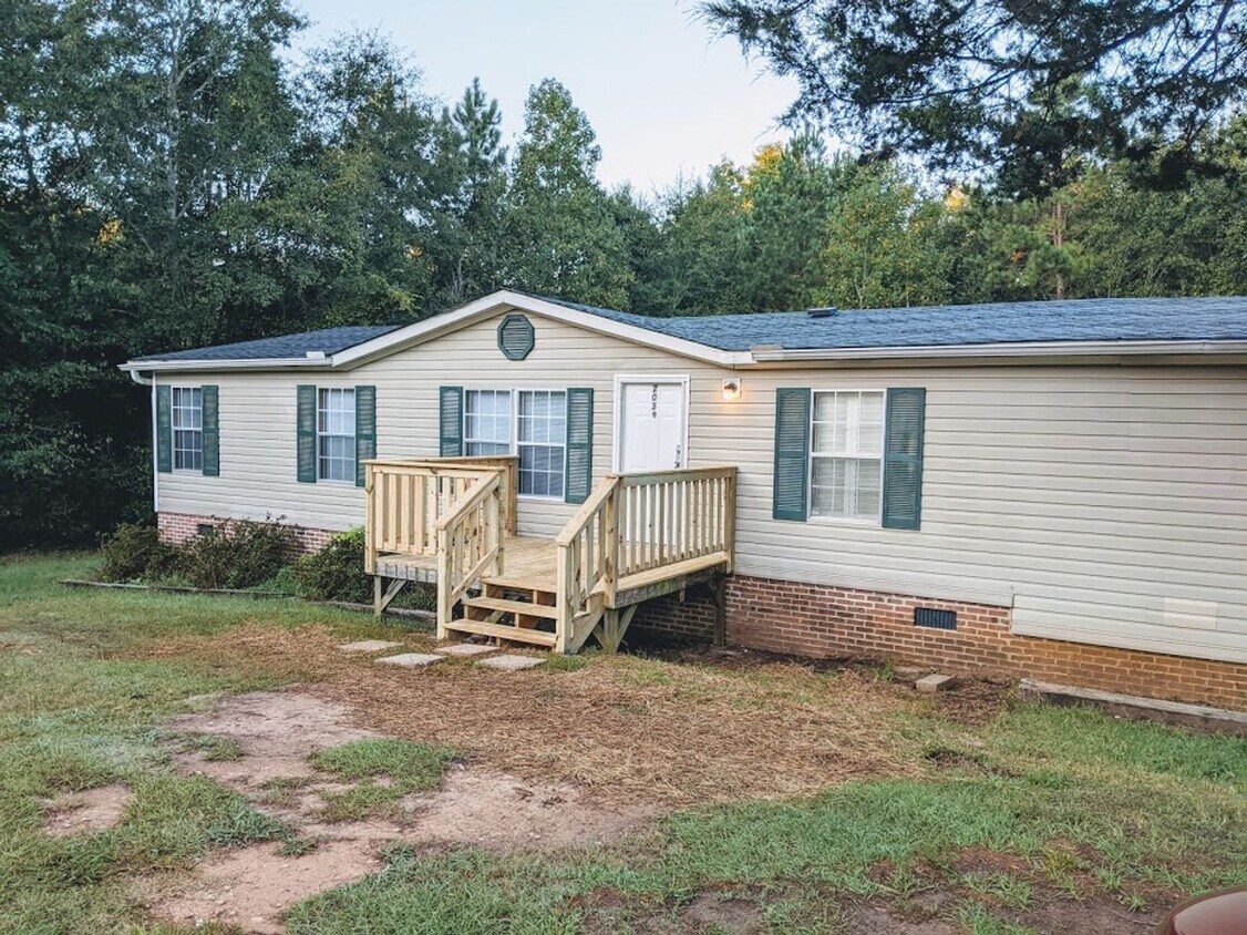 Foto principal - 3 Bedroom Mobile Home in Pelzer SC