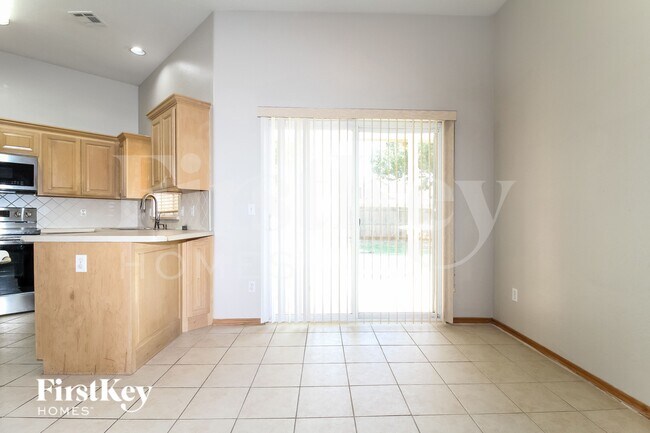 Foto del edificio - 732 Taber Ln