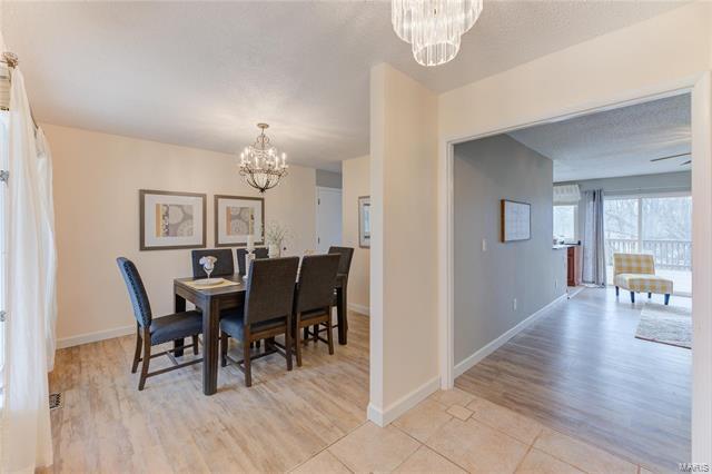 Building Photo - 15429 Country Ridge Dr