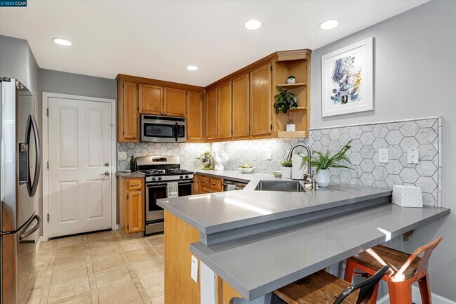 Building Photo - 7642 Stellaria Ln