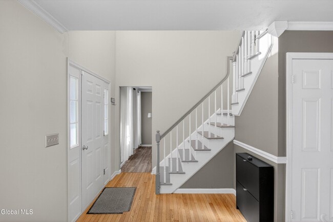 Building Photo - 3 David Ln