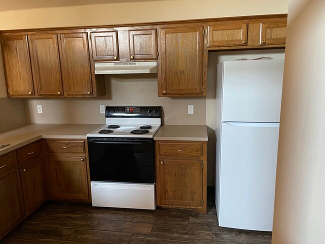 Building Photo - 2717 SE 89th Ter