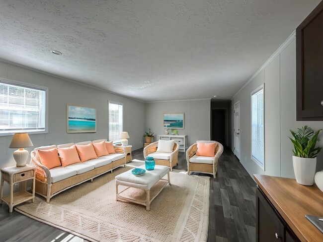 Building Photo - 29 S Hill Dr