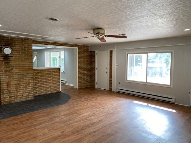 Building Photo - 226 Erford Rd