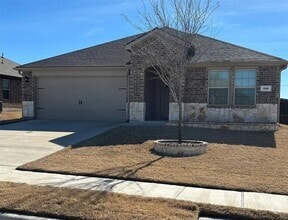 Building Photo - 316 Chuck Wagon Dr