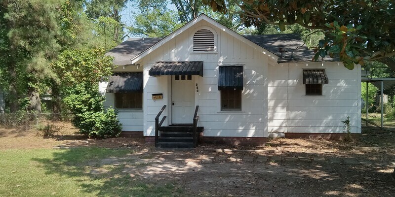 Primary Photo - 404 Browning Ave
