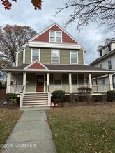 Building Photo - 511 4th Ave