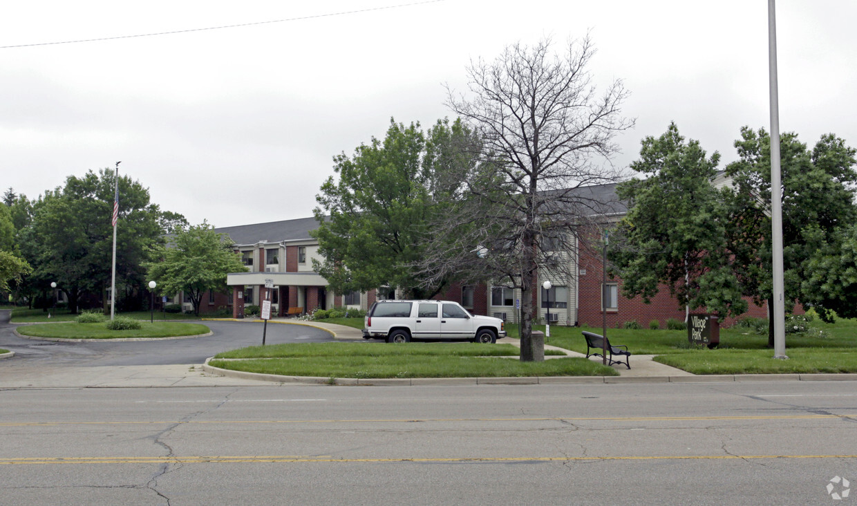 Building Photo - Village Park