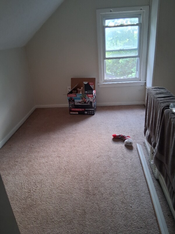 Foto del edificio - 106 Shaker Dr