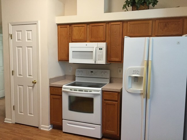 Kitchen Appliances and Pantry - 12376 Richards Glen Ct