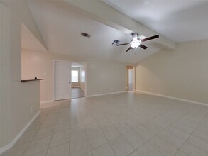 Building Photo - 805 Painted Bison Dr